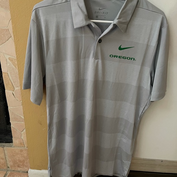 Nike Other - Brand new Nike grey polo size Small